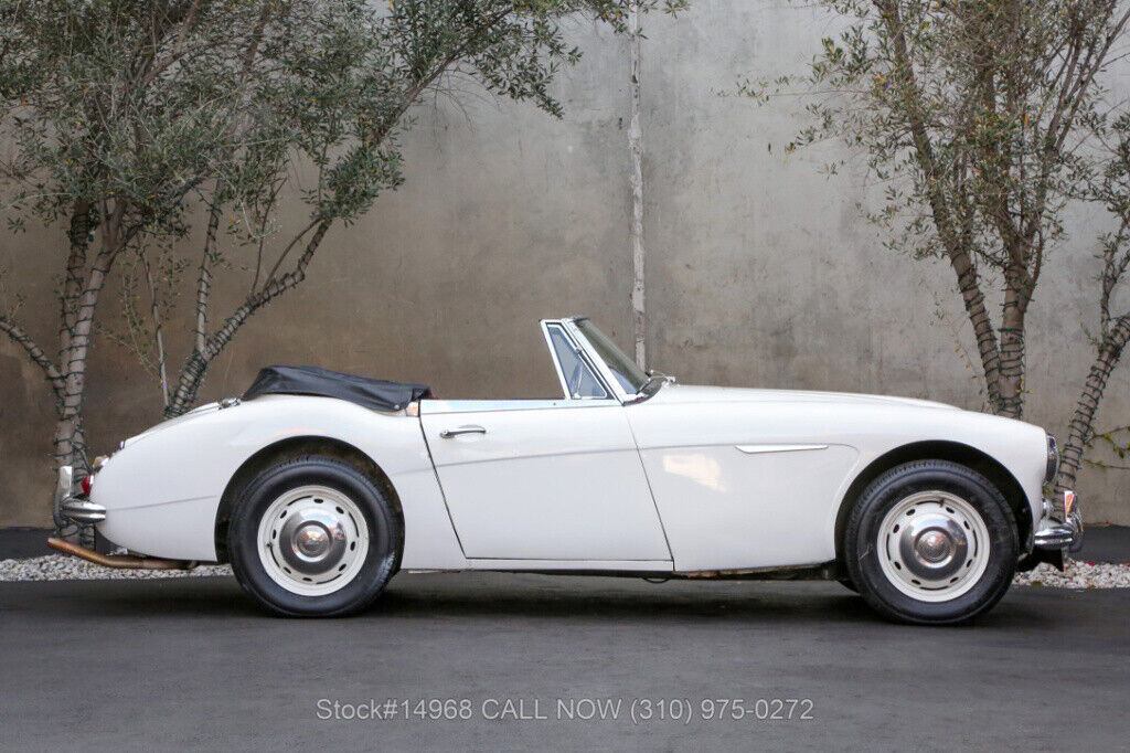 1964 Austin Healey 3000 BJ8 Convertible Sports Car Right-Hand-Drive - photo 4