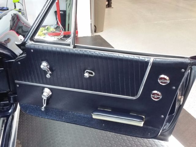 1964 Chevrolet Corvette Convertible - photo 12