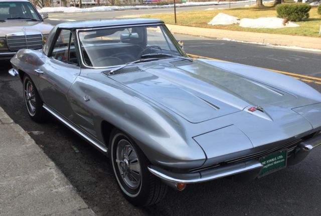 1964 Corvette 327 (300hp) Convertible- Silver Black 1964 Chevrolet Corvette Convertible