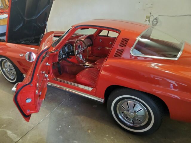1964 Chevrolet Corvette Coupe - photo 3