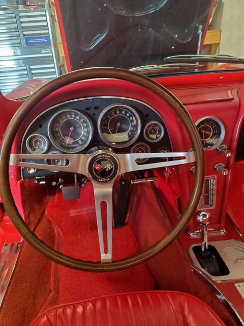 1964 Chevrolet Corvette Coupe - photo 4
