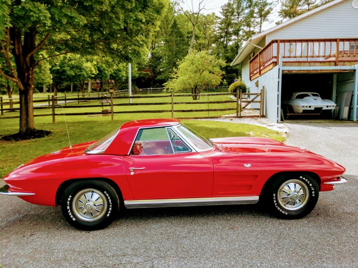 1964 corvette conv. Factory air, ps, pb and both tops 1964 Chevrolet Corvette