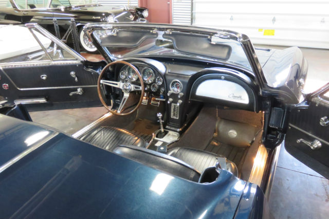 1964 Chevrolet Corvette Convertible - photo 12