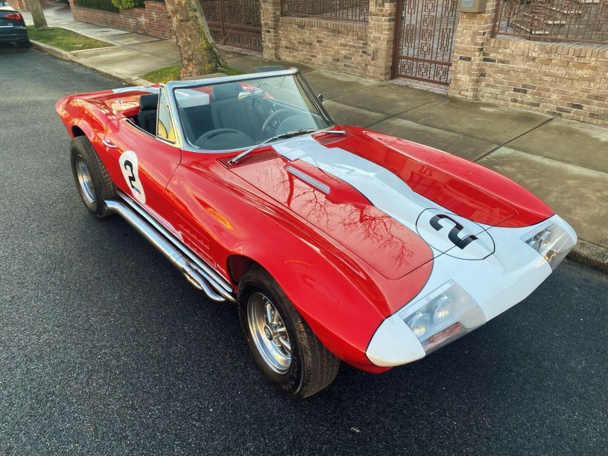 1964 Chevrolet Corvette Grand Sport Convertible w/ 4 speed & Side Pipes - photo 3