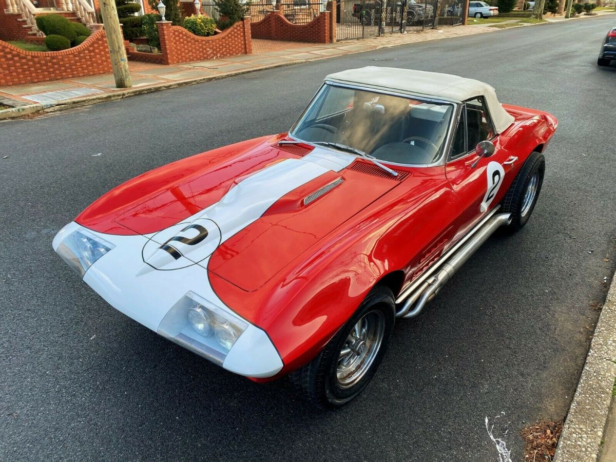 1964 Chevrolet Corvette Grand Sport Convertible w/ 4 speed & Side Pipes - photo 9