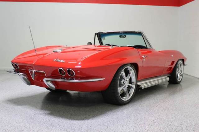 1964 Chevrolet Corvette Restomod - photo 8