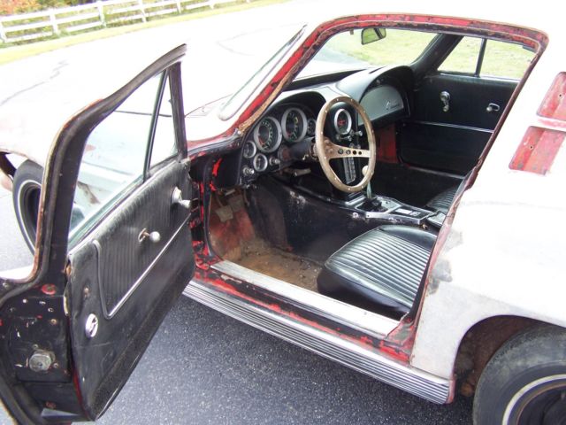 1964 Chevrolet Corvette Coupe L75 - photo 7