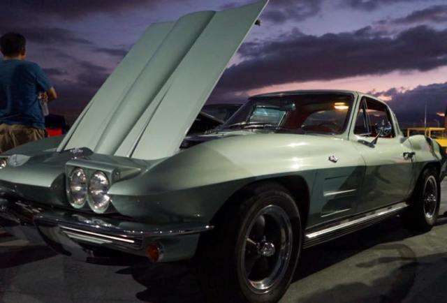 1964 Corvette coupe - A/C - Power Brakes - Power Windows - Resto/Mod 1964 Chevrolet Corvette