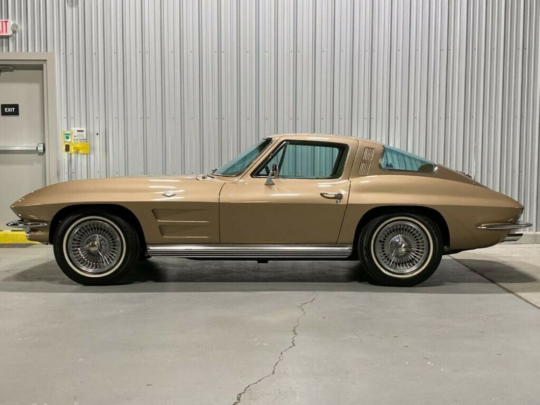 1964 Corvette Coupe, NCRS Top Flight, Numbers Matching, Rare Color Combo 1964 Chevrolet Corvette