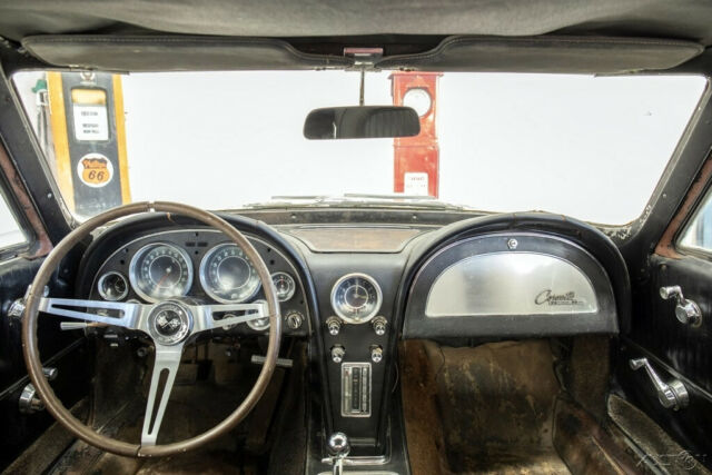 1964 Chevrolet Corvette Stingray Coupe - photo 10