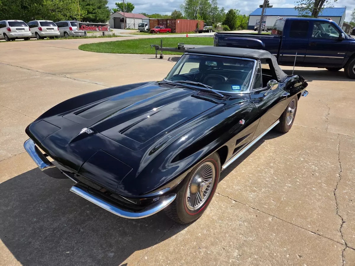 1964 CORVETTE L76 327/365HP 4 SPEED, FACTORY TUXEDO BLACK ON BLACK FRAME OFF 1964 Chevrolet Corvette