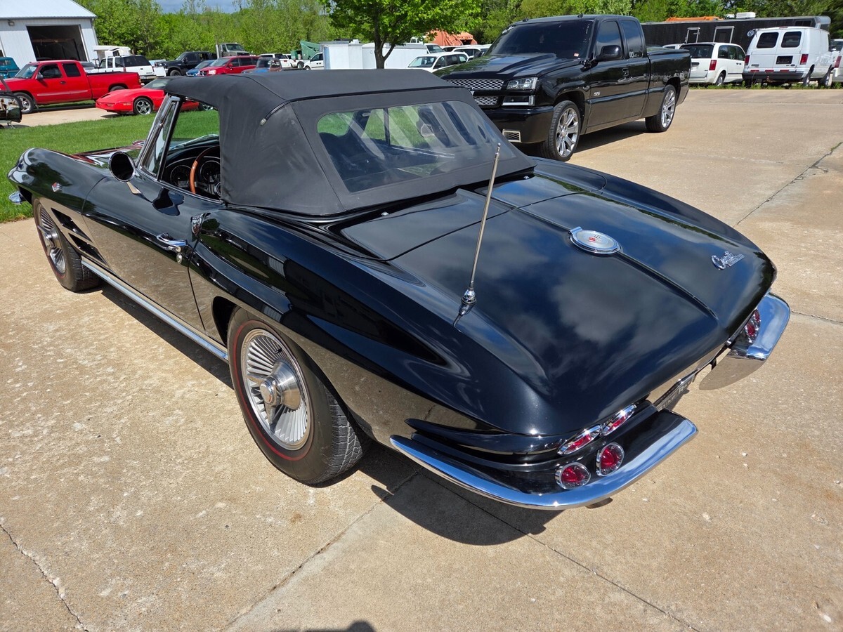 1964 Chevrolet Corvette - photo 12