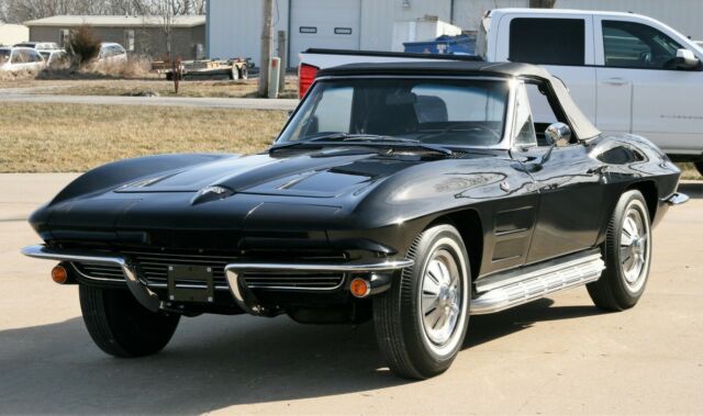 1964 Chevrolet Corvette RESTORED - photo 2