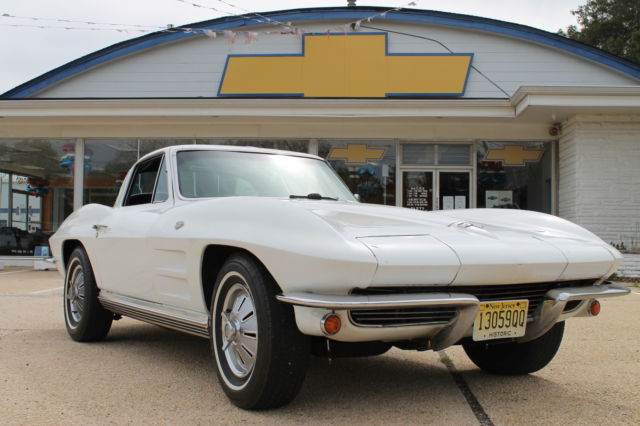 1964 Chevrolet Corvette Fastback Sport Coupe - photo 3