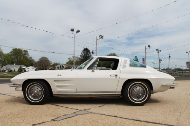 1964 Chevrolet Corvette Fastback Sport Coupe - photo 8
