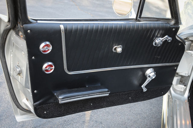 1964 Chevrolet Corvette - photo 12