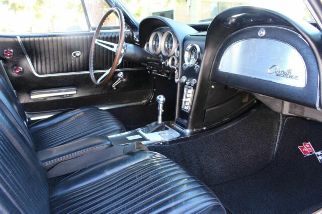 1964 Chevrolet Corvette Convertible - photo 3