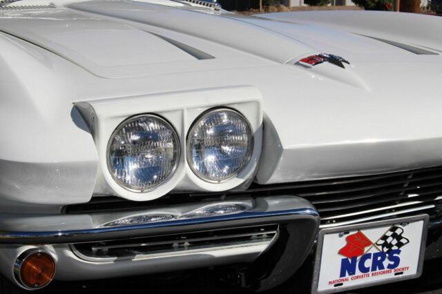 1964 Chevrolet Corvette Convertible - photo 8