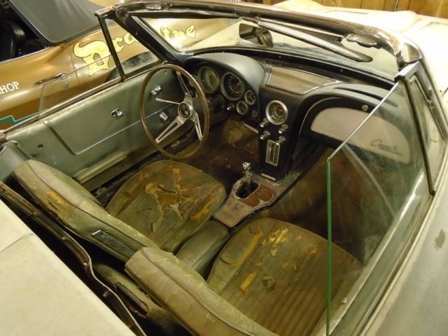 1964 Chevrolet Corvette Roadster - photo 11