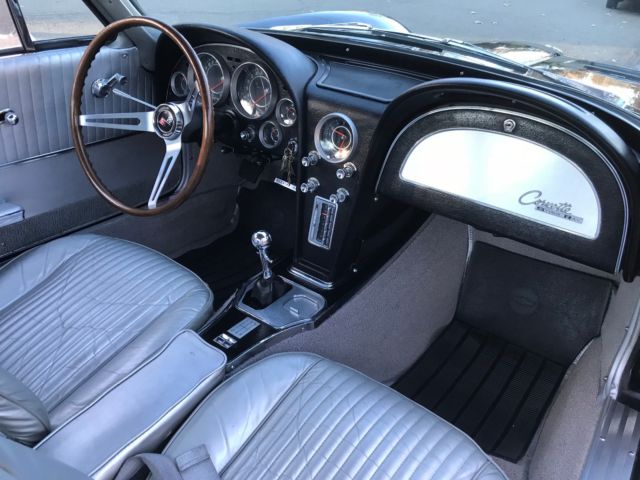 1964 Chevrolet Corvette 365 HP COUPE - photo 9