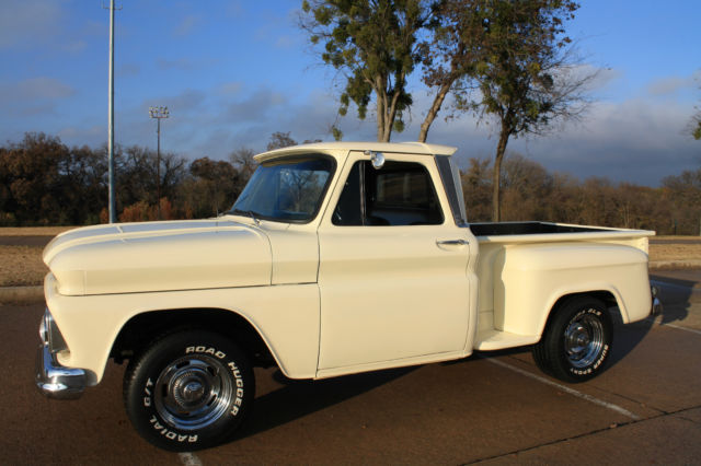 1964 Custom Chevy C-10 (Stunning Truck) 1964 Chevrolet C-10