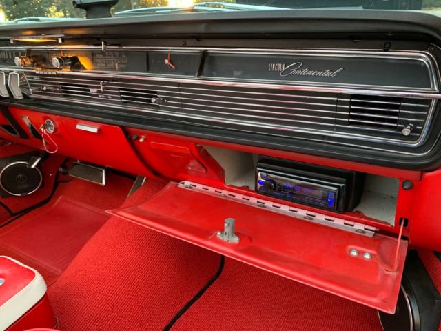 1964 Lincoln Continental - photo 13