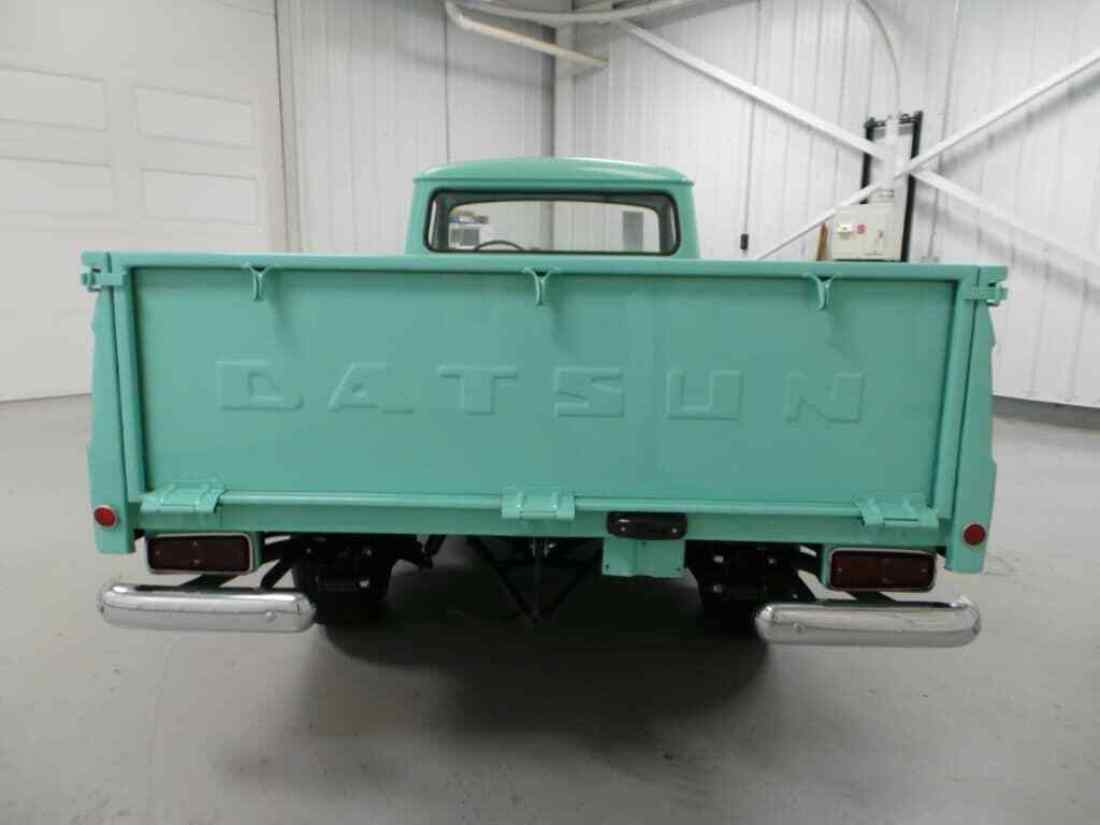 1964 Datsun 320 - photo 8