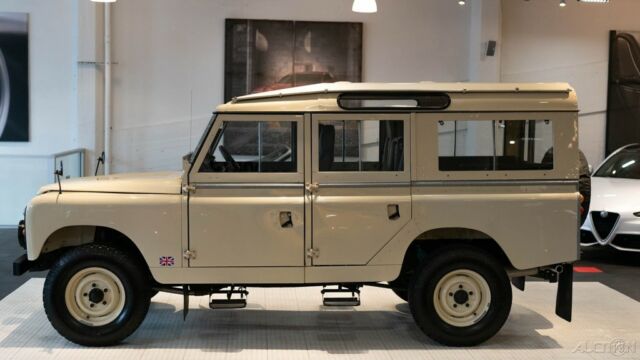 1964 Land Rover Defender - photo 2