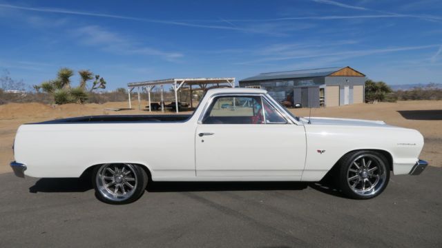 1964 Chevrolet El Camino SHOW WINNER! FACTORY BUILT IN VAN NUYS CA!!! - photo 4