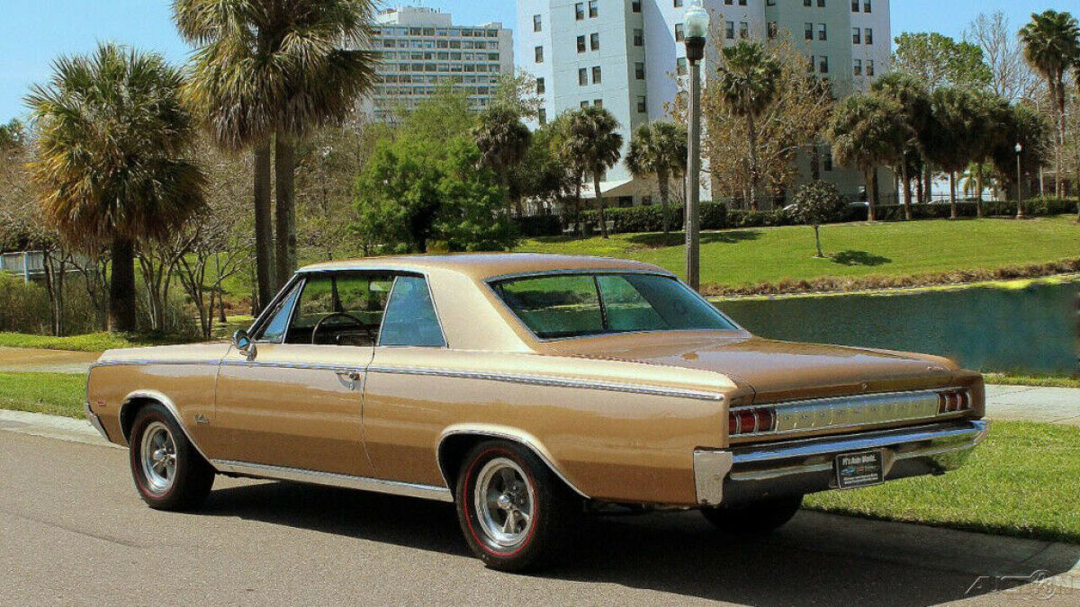 1964 Oldsmobile Cutlass F85 - photo 4