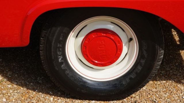 1964 Ford F-100 Short Bed - photo 3