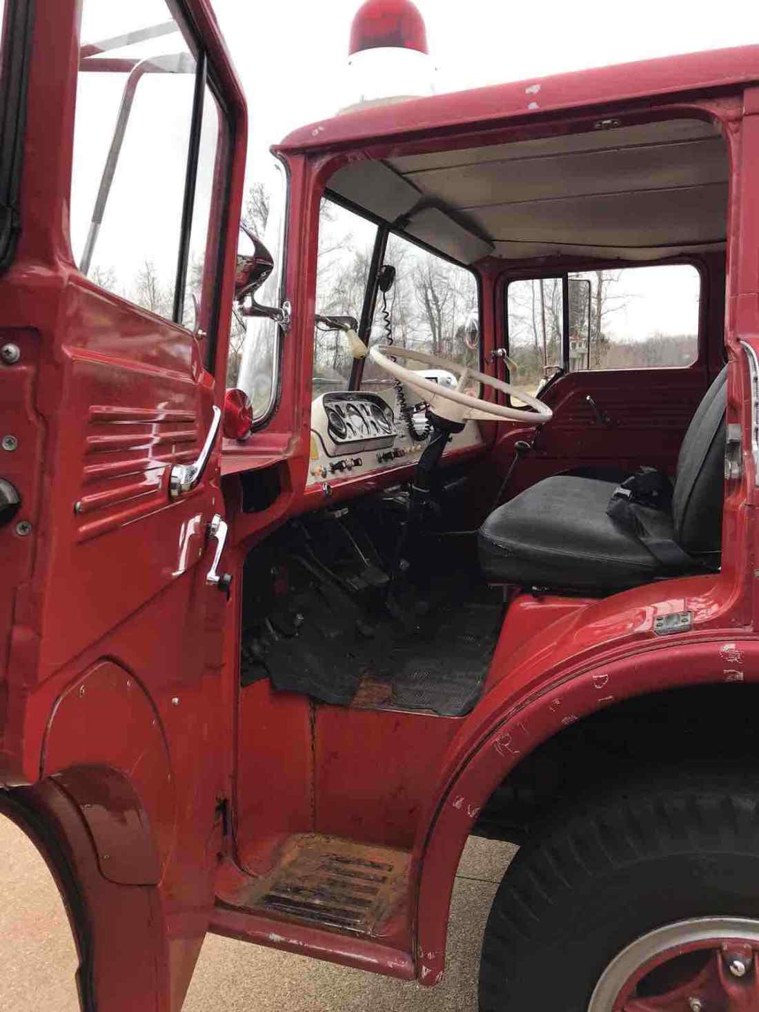 1964 Ford F850 Fire truck - photo 11