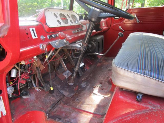 1964 Ford F950 - photo 5