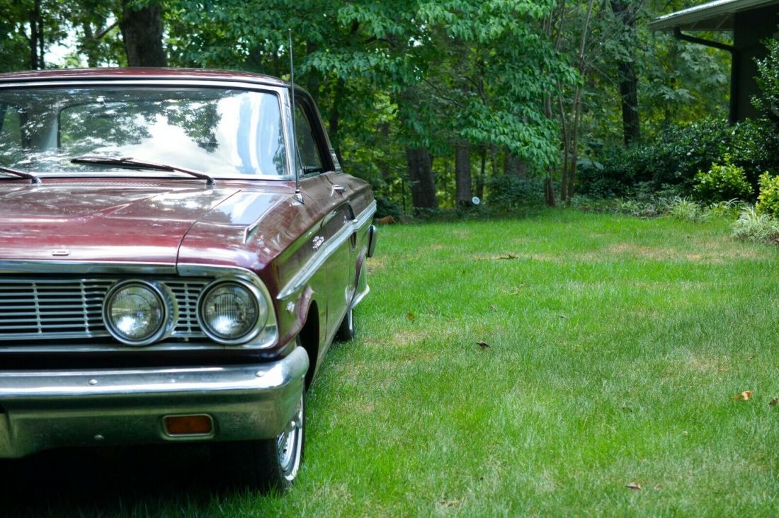 1964 Ford Fairlane 500 - photo 2