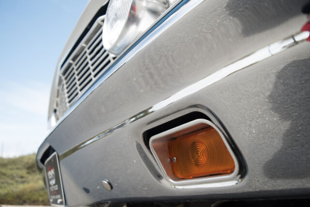 1964 Ford Fairlane Sport - photo 9