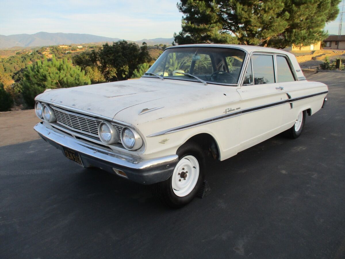1964 Ford Fairlane - photo 2