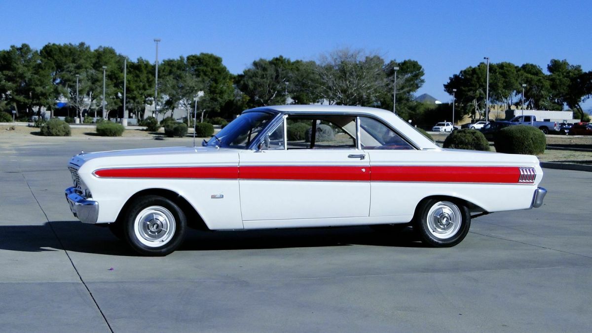 1964 Ford Falcon Futura Sport Coupe - photo 11