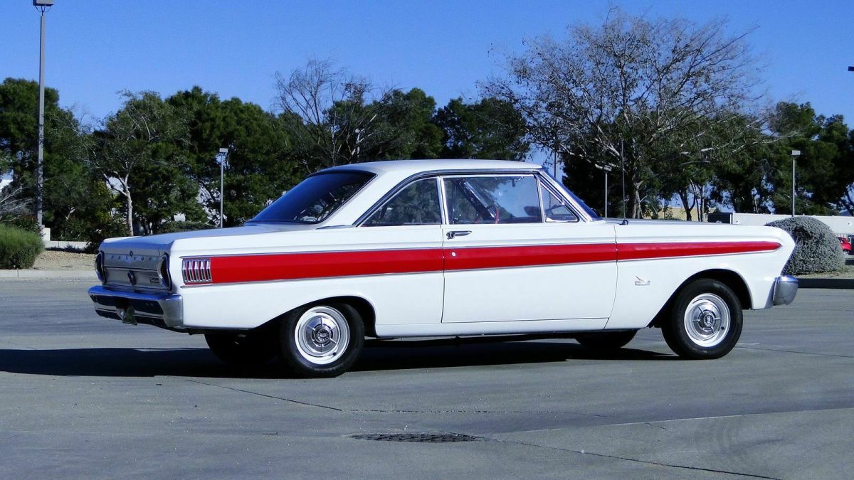 1964 Ford Falcon Futura Sport Coupe - photo 12