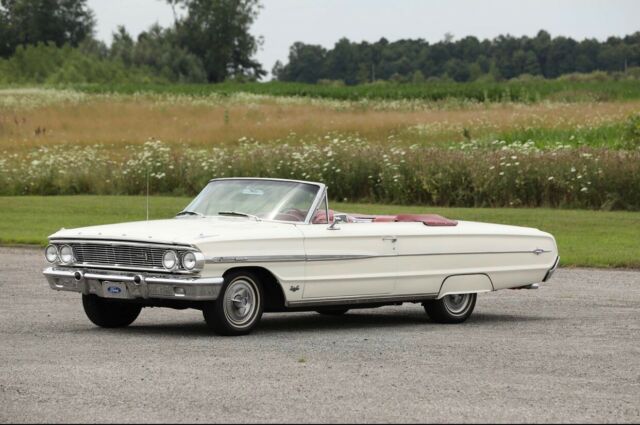 1964 Ford Galaxie 500 XL Convertible Z-Code 427/425 frame off restored. 1964 Ford Galaxie 500 XL Convertible