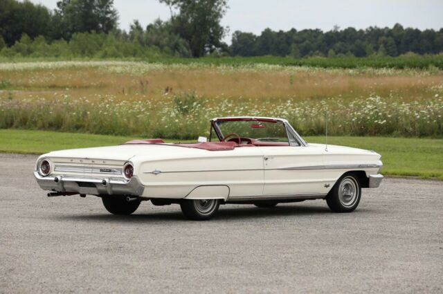 1964 Ford Galaxie 500 XL Convertible - photo 8