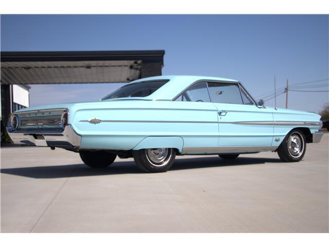 1964 Ford 500 XL - photo 10