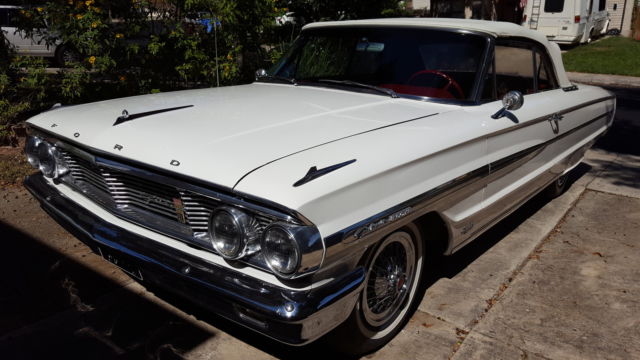 1964 Ford Galaxie 500XL Convertible Classic White 1964 Ford Galaxie Convertible