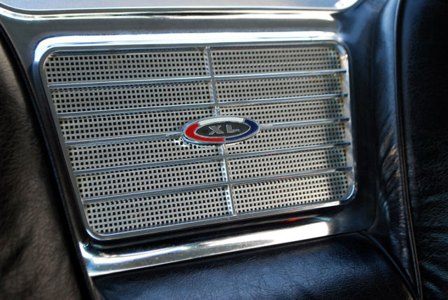 1964 Ford Galaxie XL500 - photo 12