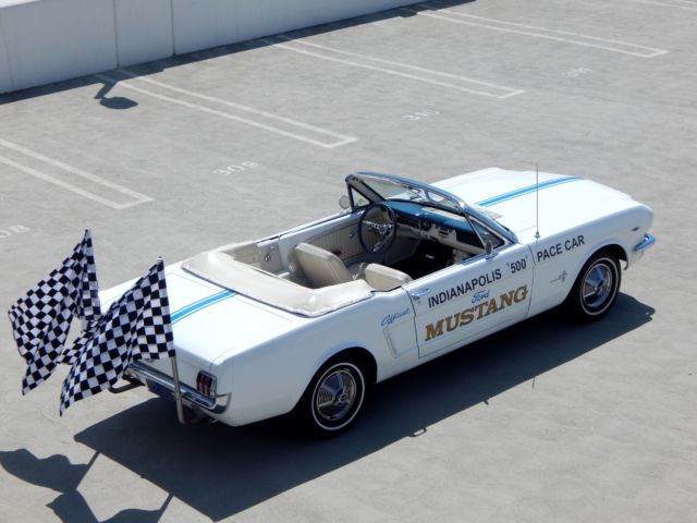 1964 Ford Mustang Convertible - Indianapolis 500 Pace Car Replica - photo 5