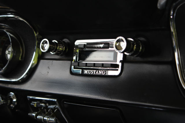 1964 Ford Mustang - photo 3