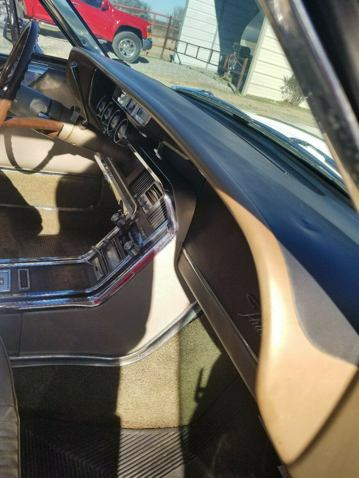 1964 Ford Thunderbird leather Gold - photo 10