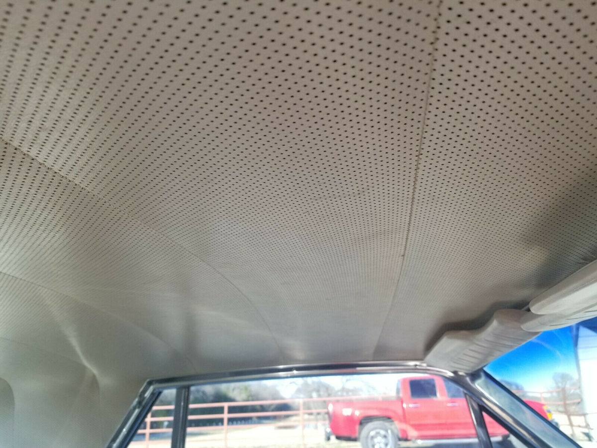 1964 Ford Thunderbird leather Gold - photo 11