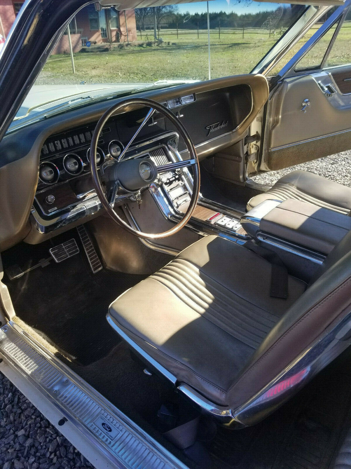 1964 Ford Thunderbird leather Gold - photo 12