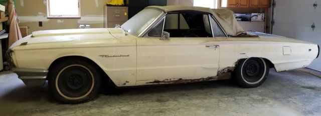 1964 Ford Thunderbird Convertable, Runs - Extra Parts - photo 8
