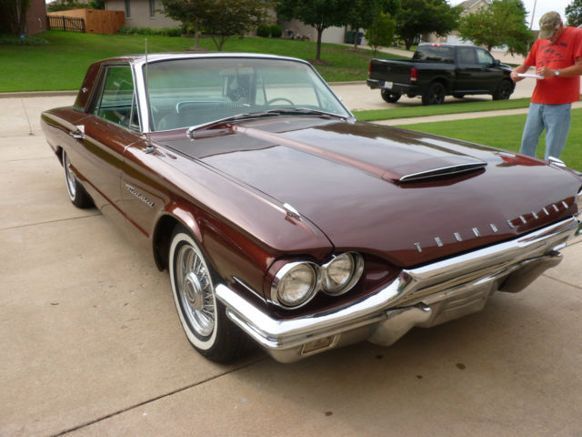 1964 Ford Thunderbird - photo 2